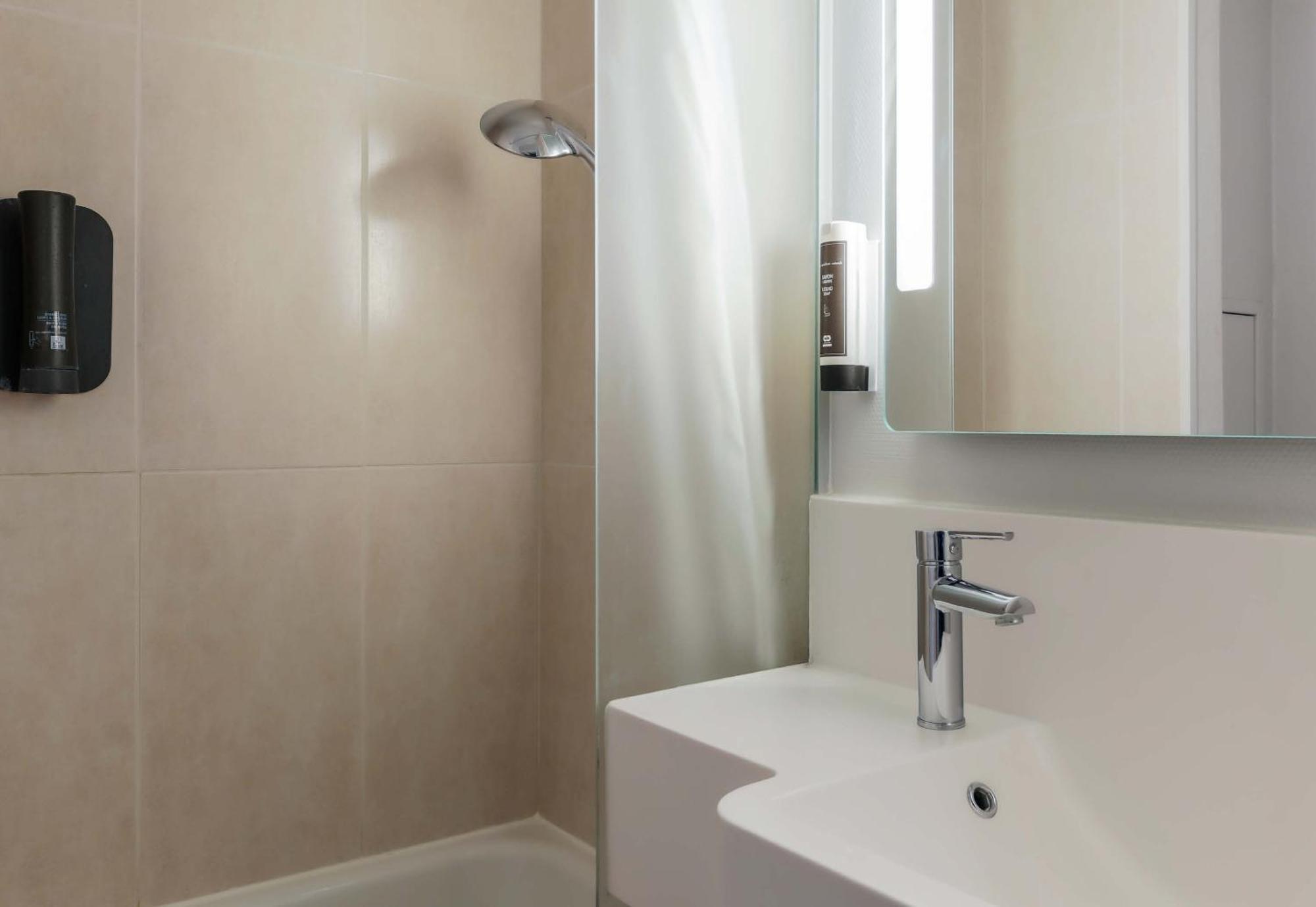 B&B Hotel Nancy Frouard エクステリア 写真
